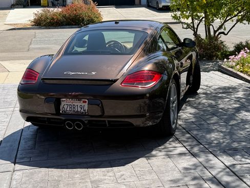Used 2009 Porsche Cayman S RWD image 1