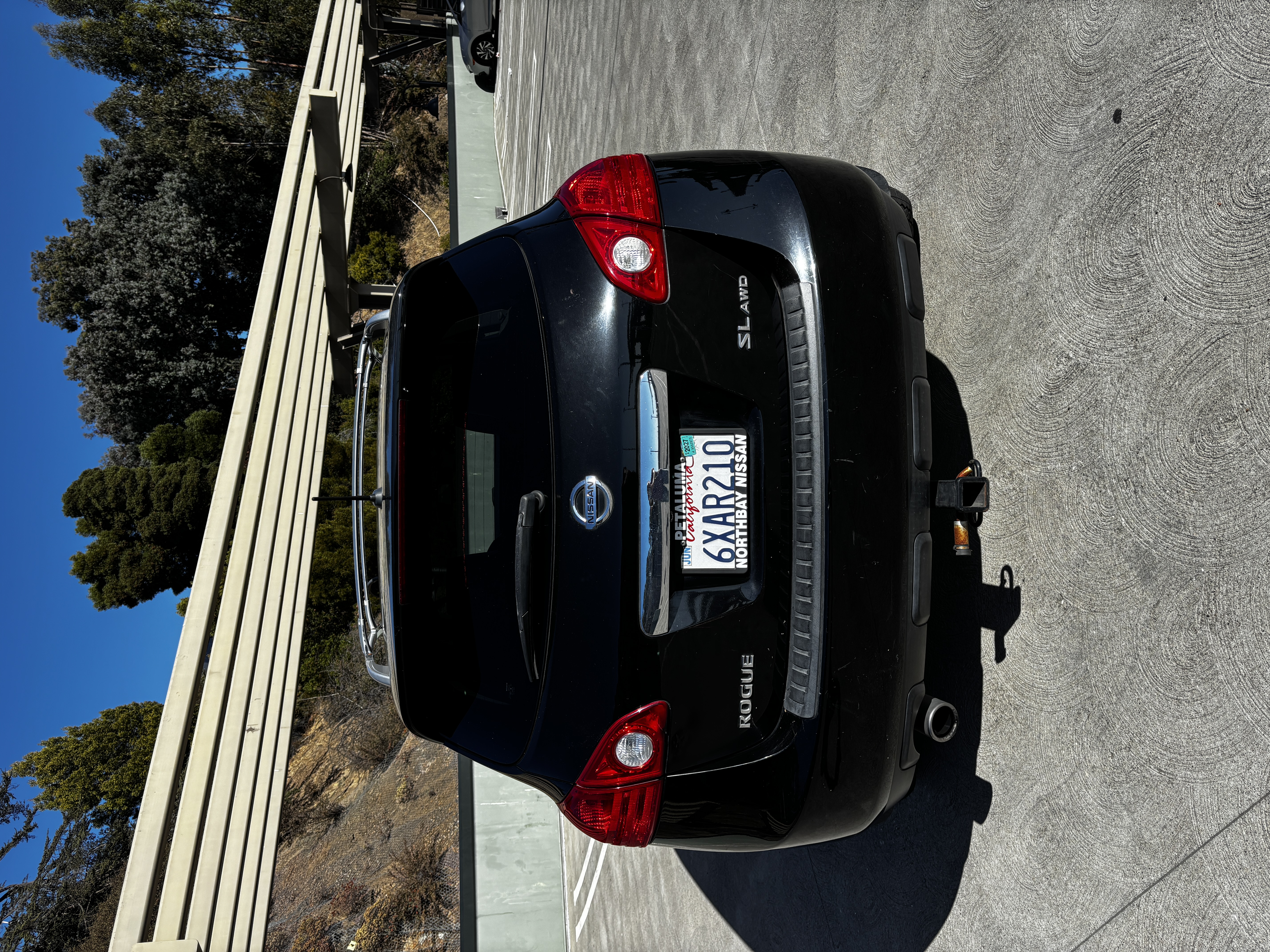 Used 2012 Nissan Rogue SL AWD/4WD image 4