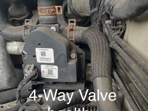 Used 2021 Tesla Model S Long Range Plus image 4