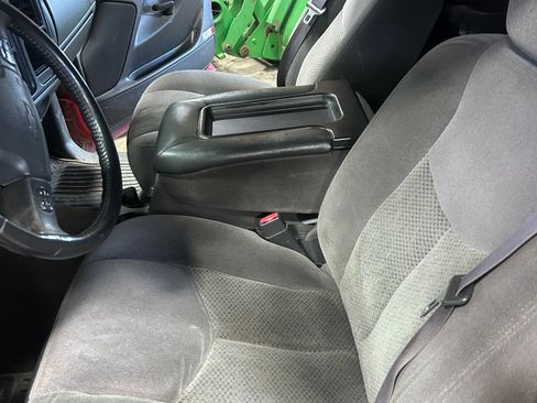 Used 2006 Chevrolet Silverado 3500 LT w/ Heavy-Duty Power Package image 15