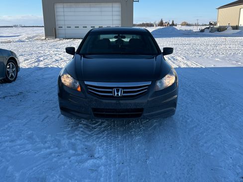 Used 2011 Honda Accord EX image 2