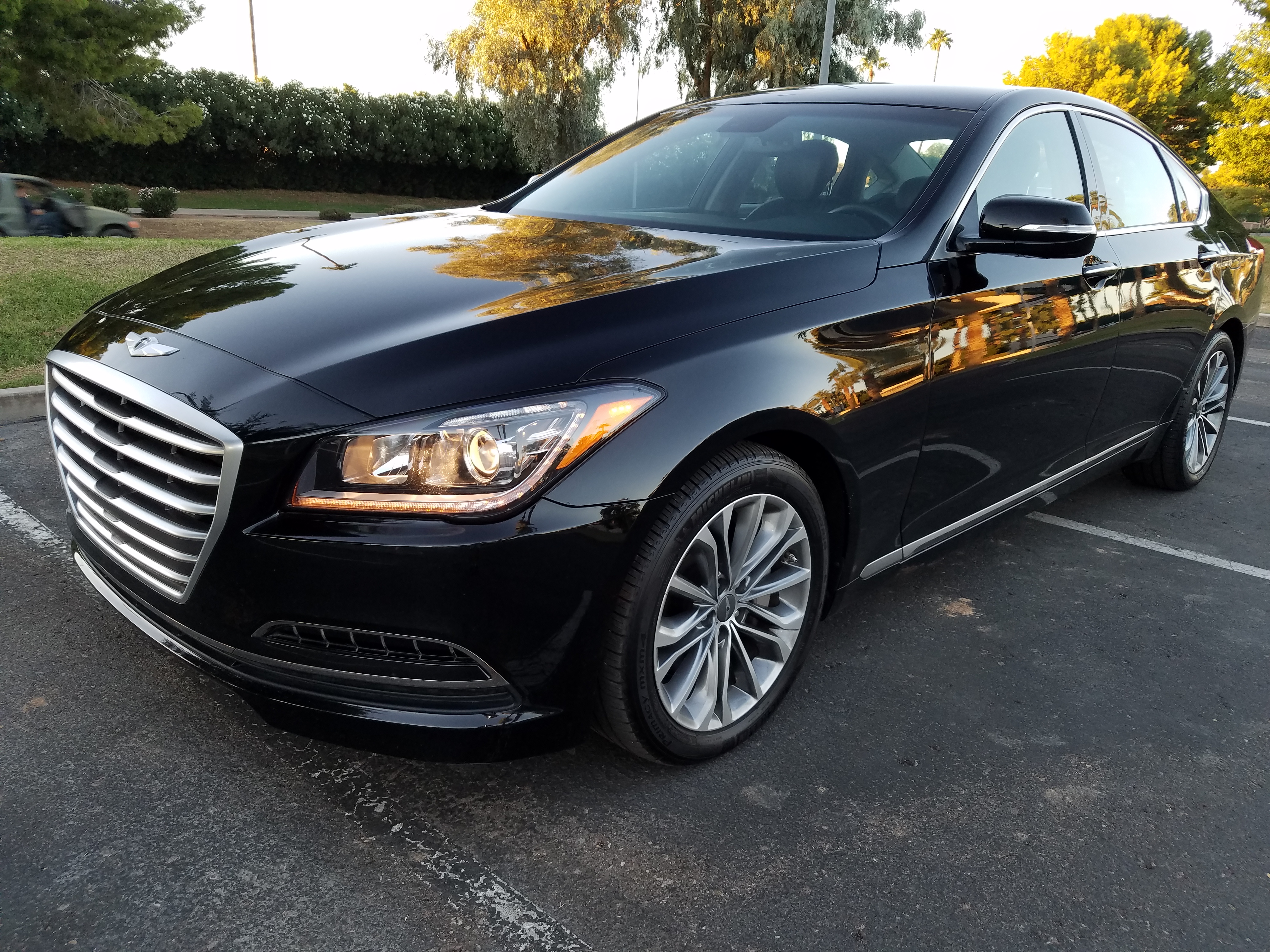 Used 2015 Hyundai Genesis 3.8 RWD image 1