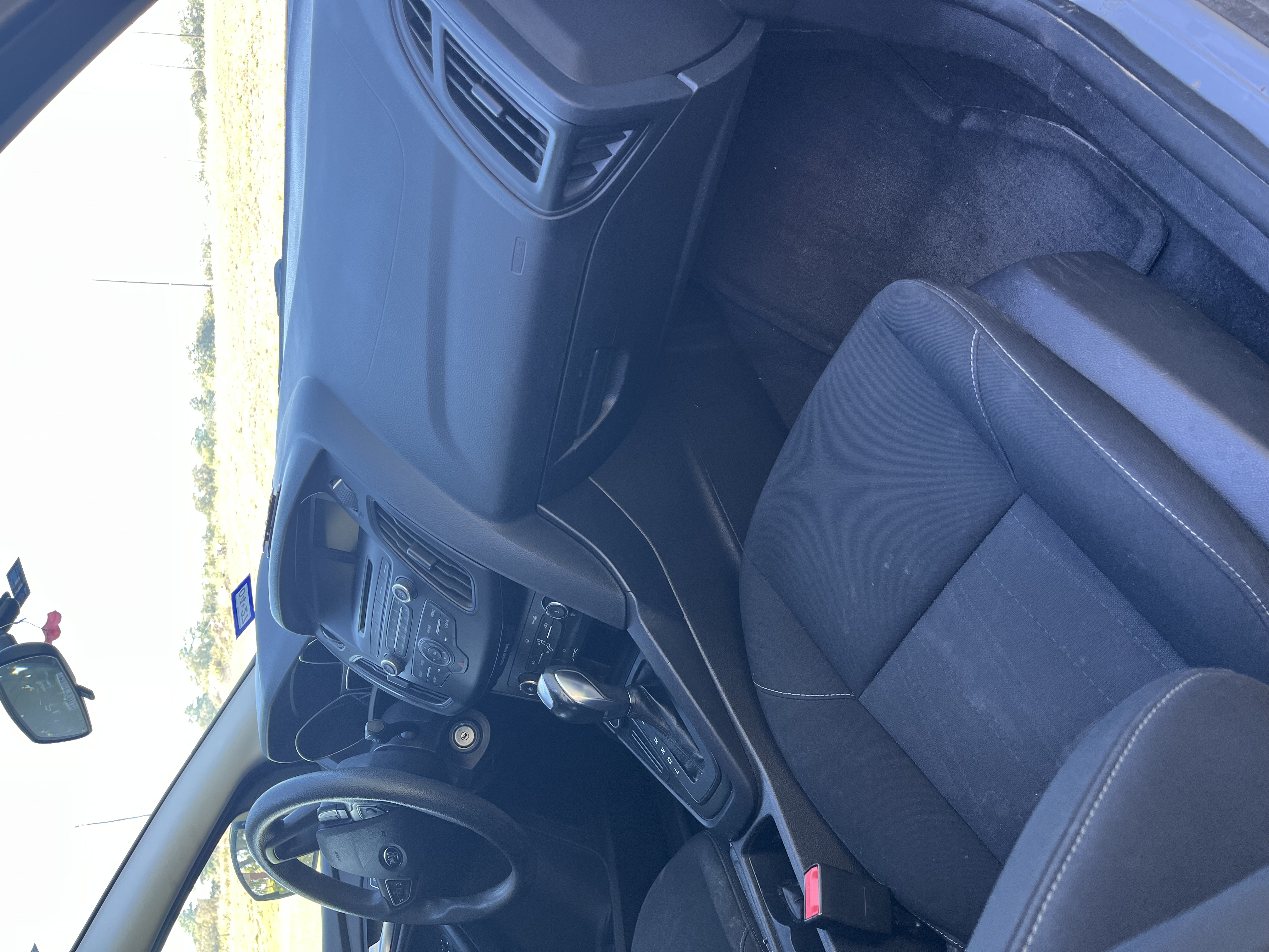 Used 2016 Ford Focus SE FWD image 14