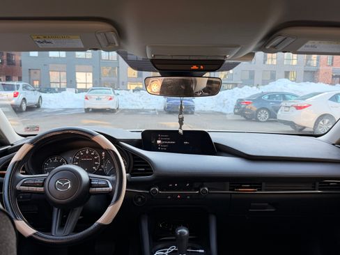 Used 2023 MAZDA MAZDA3 s image 13