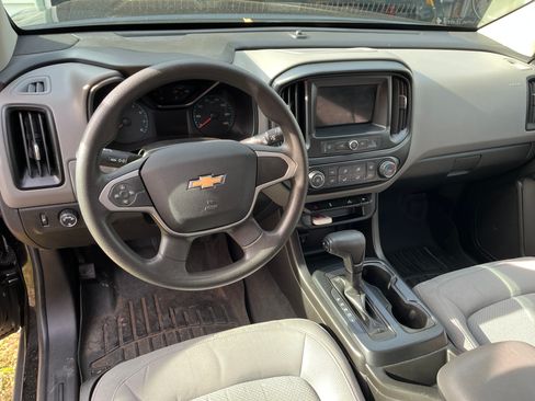 Used 2019 Chevrolet Colorado W/T w/ WT Convenience Package image 12