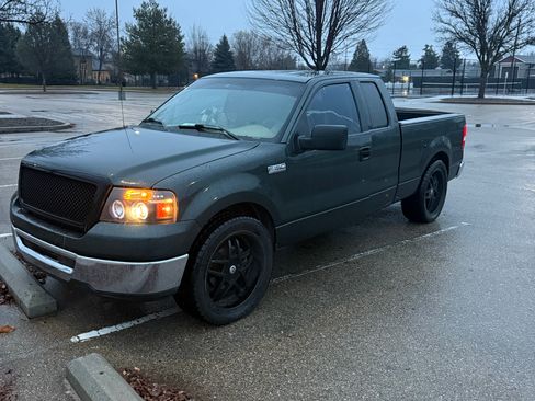Used 2006 Ford F150 XLT image 1