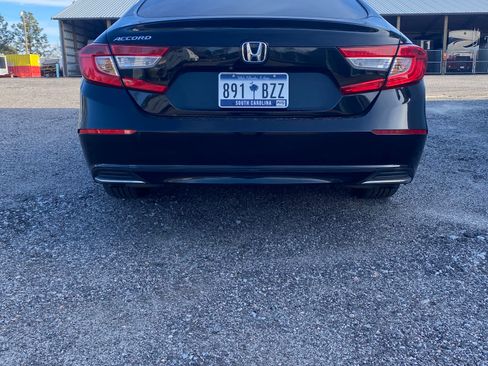 Used 2018 Honda Accord LX image 6