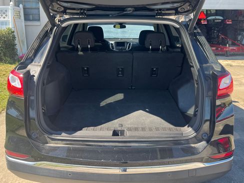 Used 2019 Chevrolet Equinox LT image 6