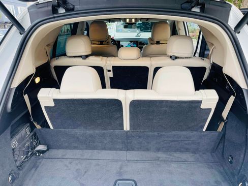 Used 2021 Mercedes-Benz GLE 350 4MATIC image 9