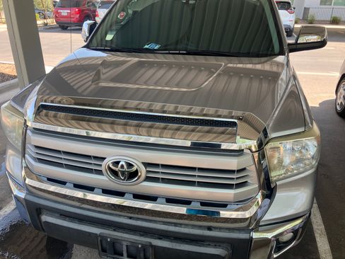 Used 2014 Toyota Tundra SR5 w/ SR5 Upgrade Package RWD image 9
