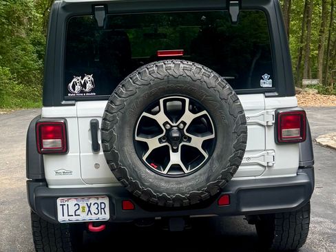 Used 2020 Jeep Wrangler Unlimited Rubicon AWD/4WD image 4