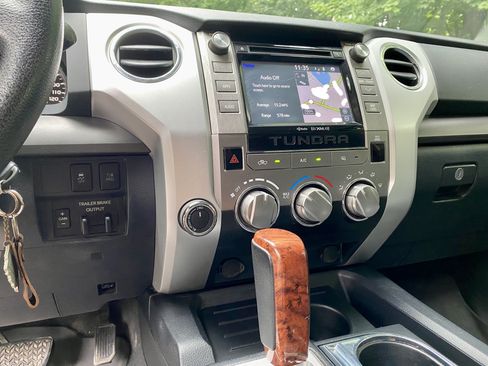 Used 2019 Toyota Tundra SR5 w/ TRD Sport Package AWD/4WD image 20