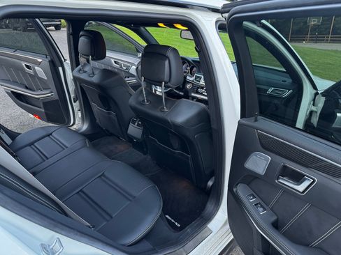 Used 2014 Mercedes-Benz E 63 AMG S-Model image 12