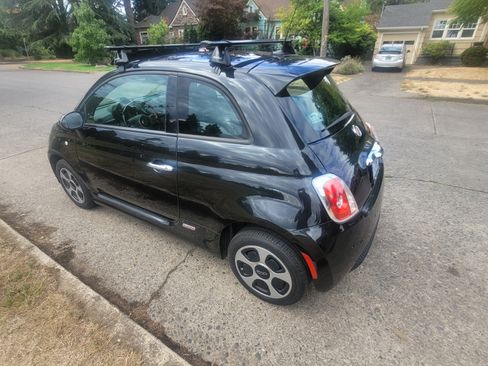 Used 2013 FIAT 500 e FWD image 4