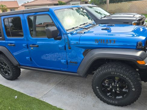 Used 2021 Jeep Wrangler Unlimited Sport image 6