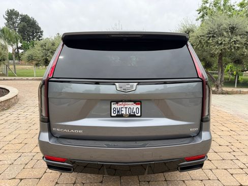 Used 2021 Cadillac Escalade Sport Platinum image 6