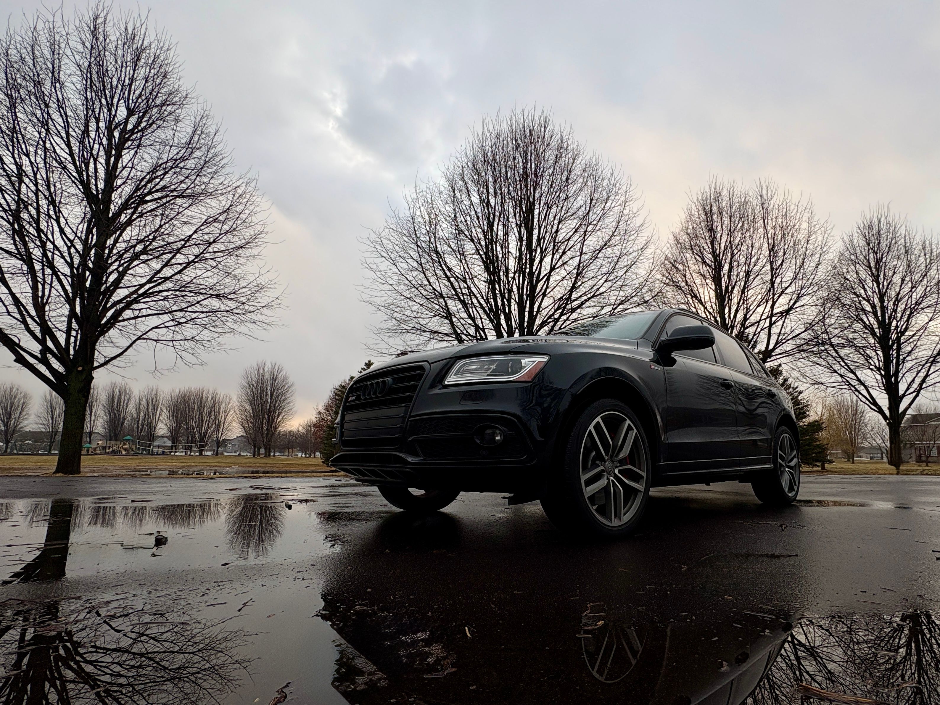 Used 2016 Audi SQ5 Premium Plus w/ Technology Package AWD/4WD image 12