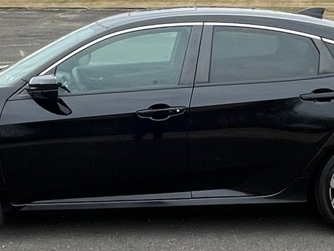 Used 2018 Honda Civic Si image 6