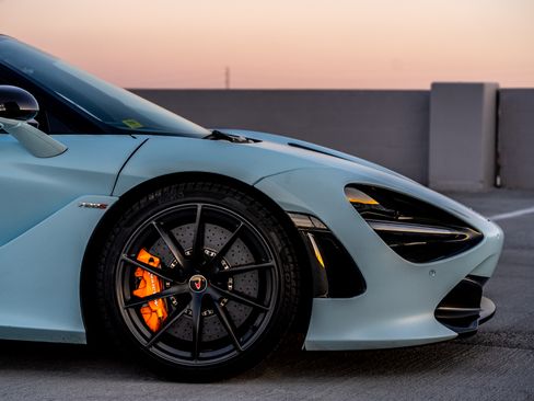 Used 2018 McLaren 720S Performance image 6