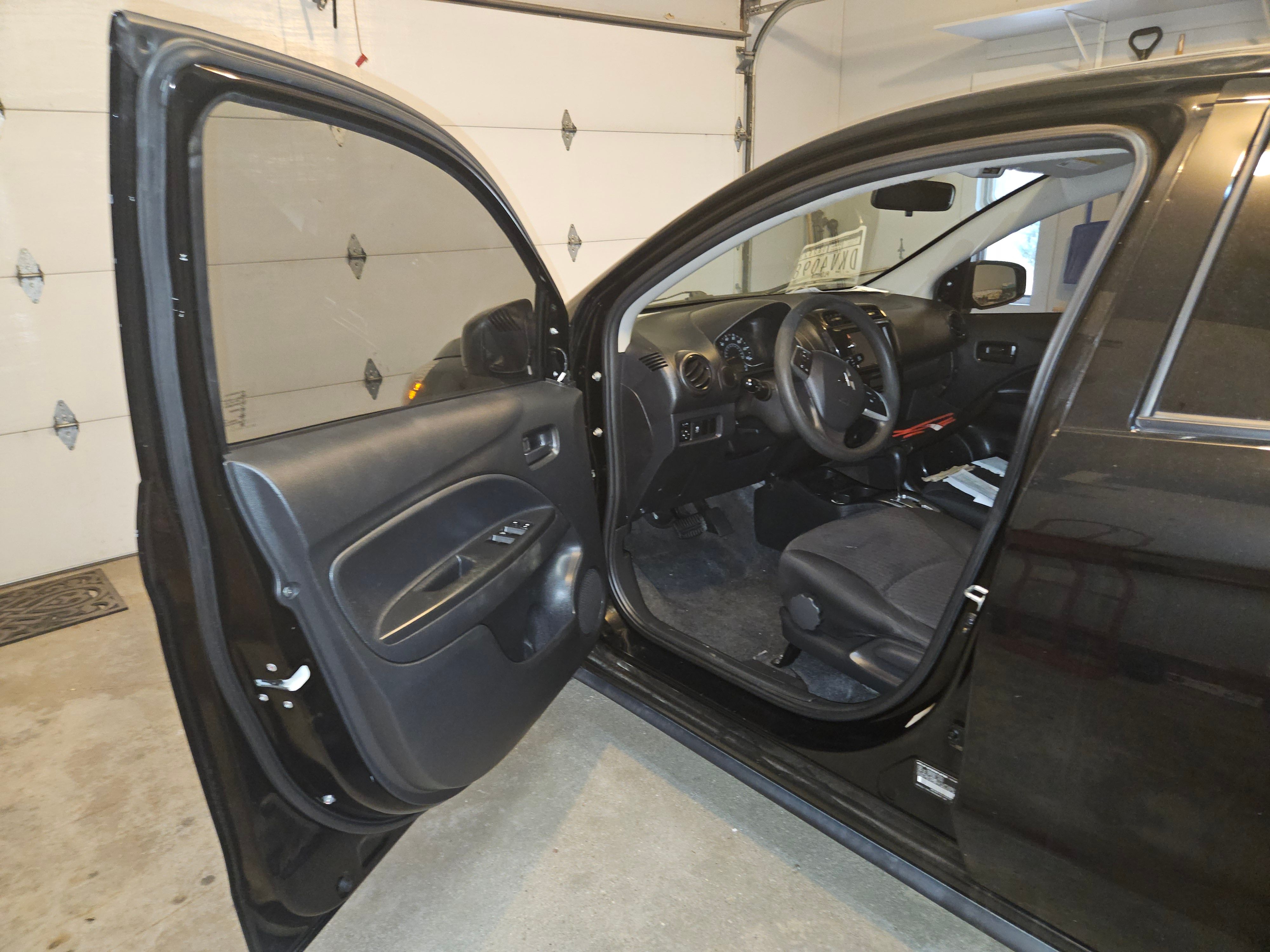 Used 2020 Mitsubishi Mirage ES FWD image 12