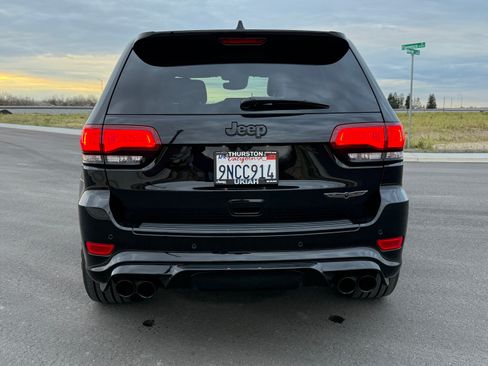 Used 2018 Jeep Grand Cherokee Trackhawk w/ Trailer Tow Group IV image 16
