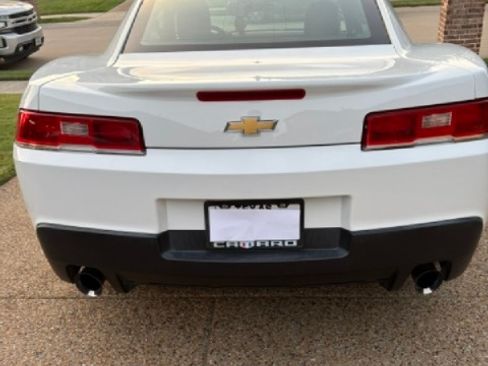 Used 2015 Chevrolet Camaro LS RWD image 5