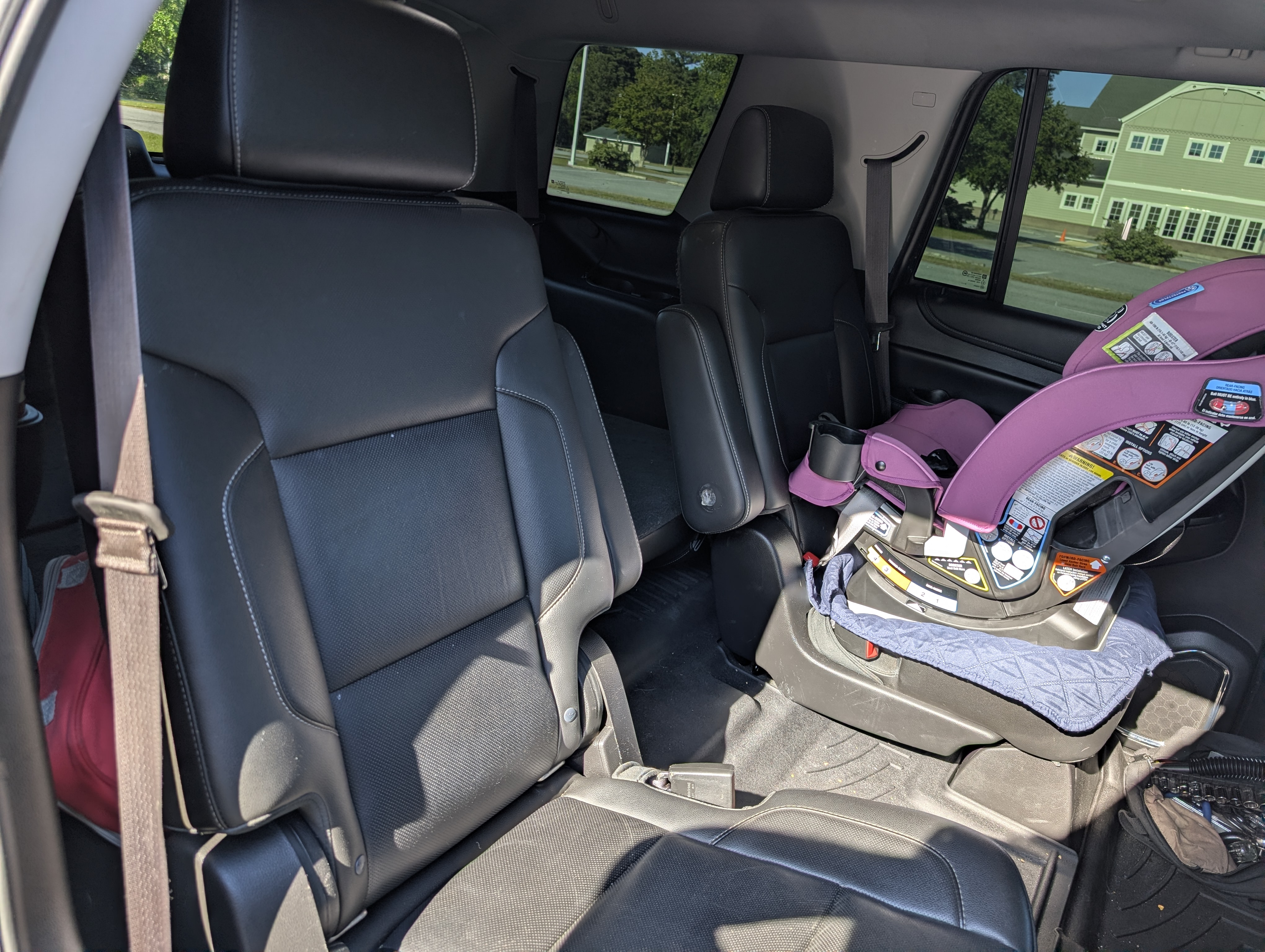 Used 2015 GMC Yukon SLT w/ Open Road Package AWD/4WD image 9