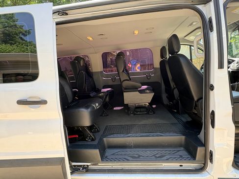 Used 2019 Ford Transit 350 XLT RWD image 17