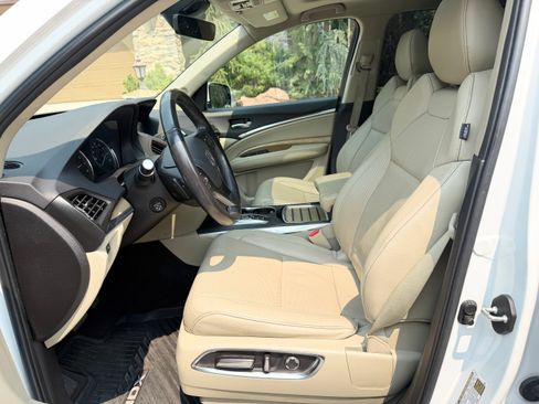 Used 2020 Acura MDX FWD w/ Technology Package image 12
