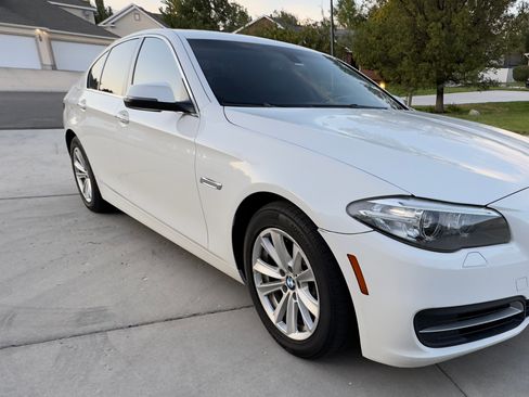 Used 2014 BMW 528i xDrive Sedan AWD/4WD image 15