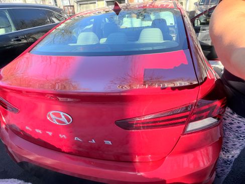 Used 2020 Hyundai Elantra SEL w/ Cargo Package (C1) image 4