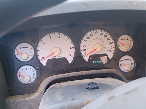 Used 2007 Dodge Ram 1500 Truck ST w/ SXT Group image 10