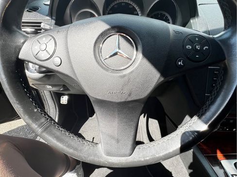 Used 2011 Mercedes-Benz C 300 Sedan image 16