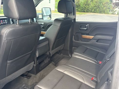 Used 2018 Chevrolet Silverado 2500 LTZ w/ Duramax Plus Package AWD/4WD image 15