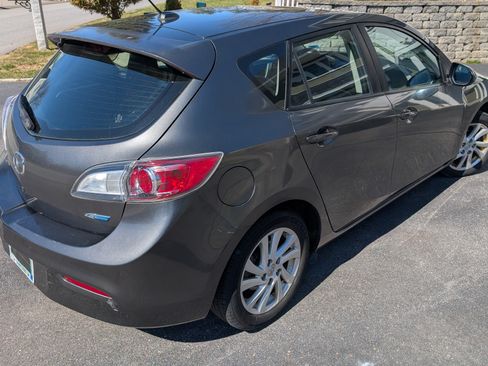 Used 2012 MAZDA MAZDA3 i Grand Touring w/ Tech Pkg image 13