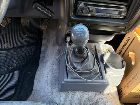 Used 1998 Toyota Tacoma 2WD Regular Cab image 6