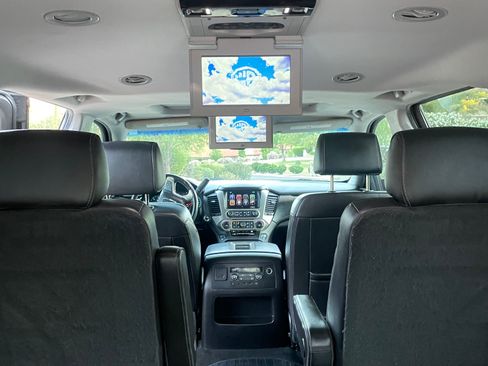 Used 2018 GMC Yukon XL Denali w/ Open Road Package image 27