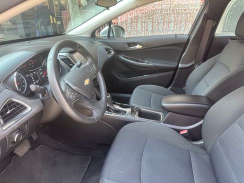 Used 2016 Chevrolet Cruze LT w/ Convenience Package image 10