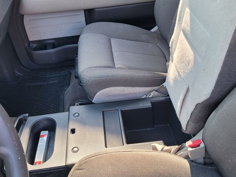 Used 2010 Ford F150 STX image 17