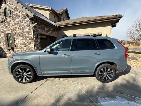 Used 2020 Volvo XC90 T6 Inscription w/ Protection Package Premier image 2