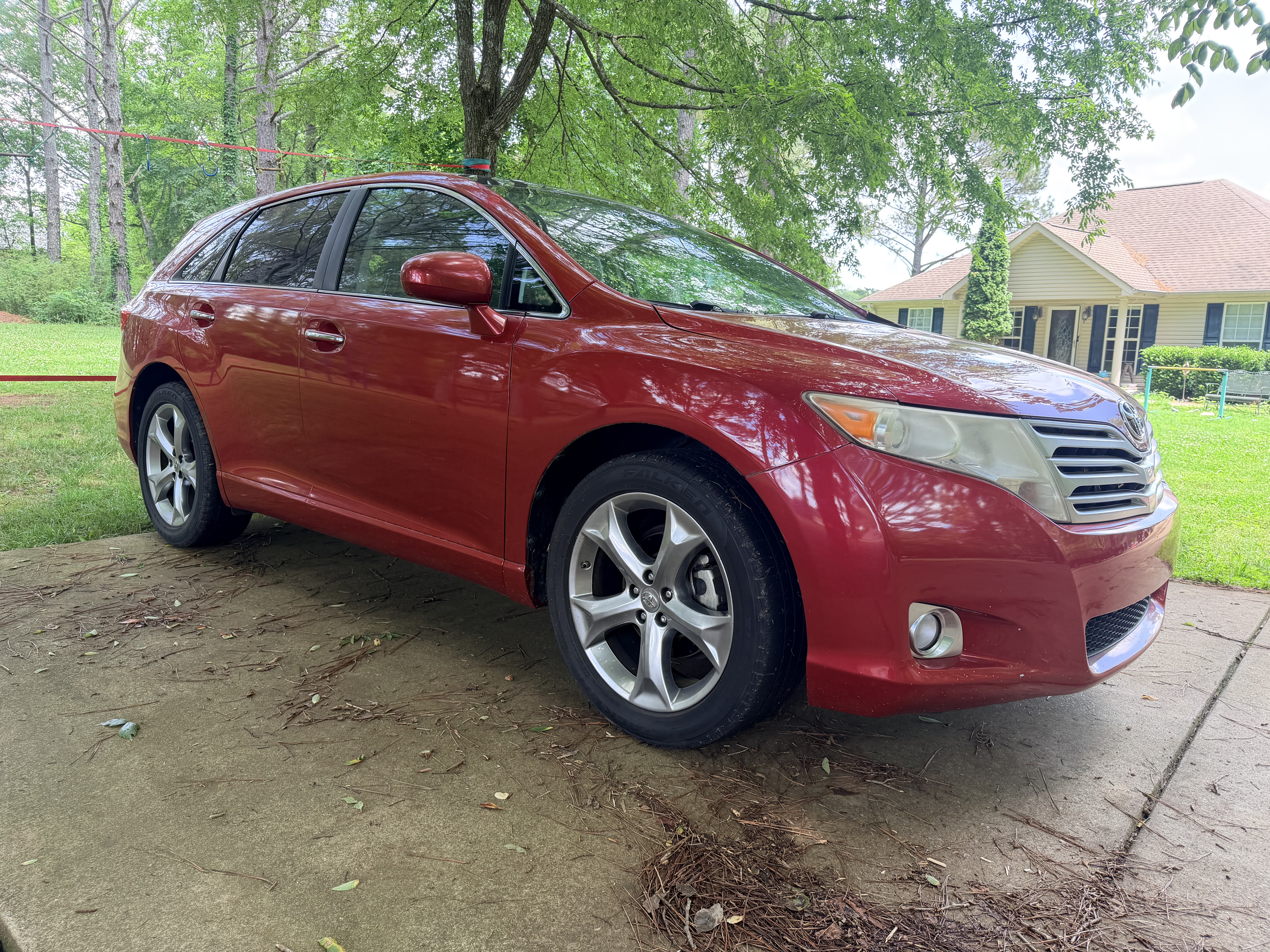 Used 2010 Toyota Venza FWD image 24