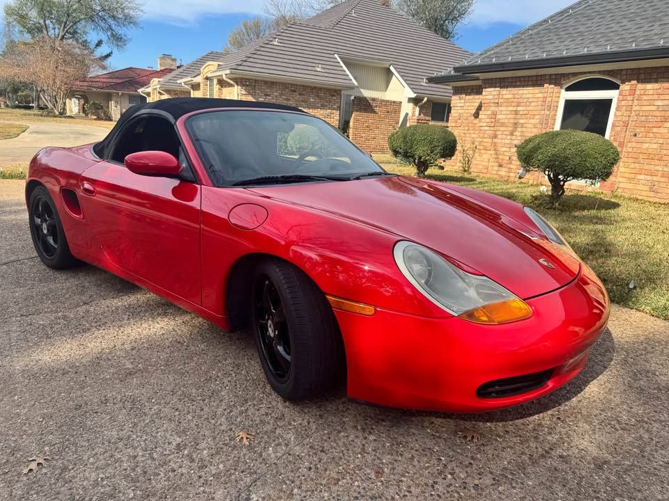 Used 2002 Porsche Boxster RWD image 2