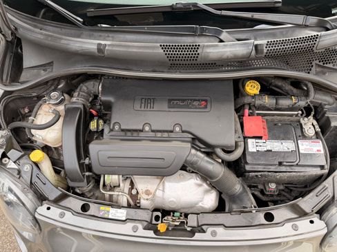 Used 2013 FIAT 500 Turbo w/ Beats Audio Pkg FWD image 25