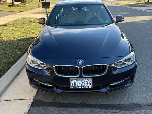Used 2013 BMW 335i xDrive Sedan image 4