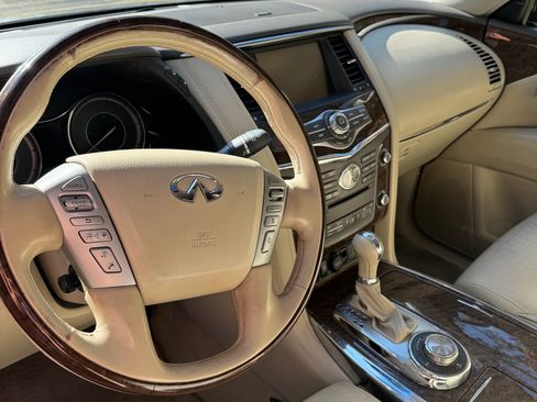 Used 2015 INFINITI QX80 4WD w/ Theater Package image 9