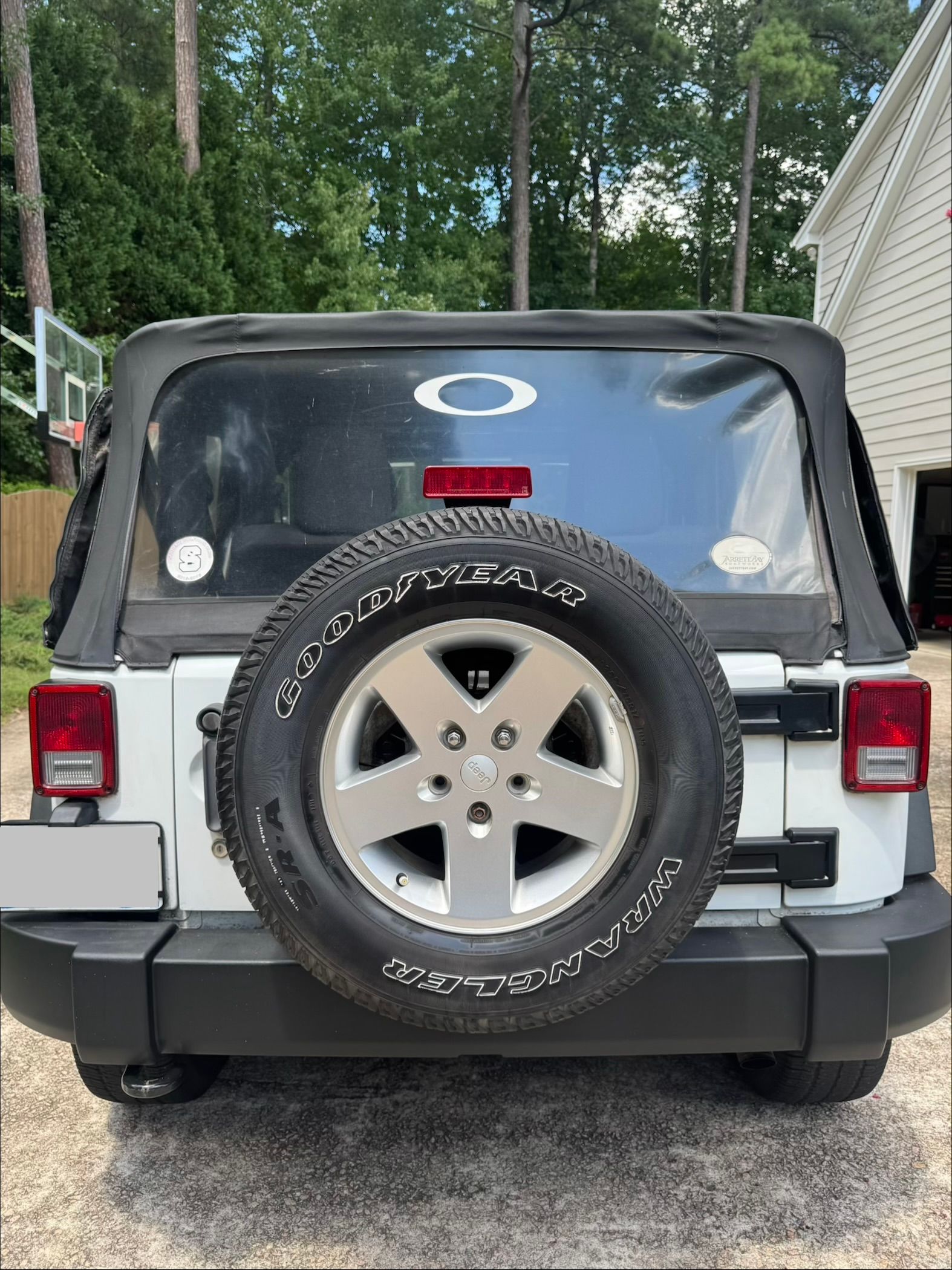 Used 2011 Jeep Wrangler Sport AWD/4WD image 8