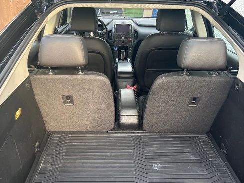 Used 2013 Chevrolet Volt Premium w/ Premium Trim Package image 6