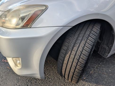 Used 2006 Lexus IS 250 image 15