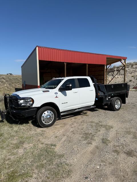 Used 2023 RAM 4500 Laramie AWD/4WD image 2