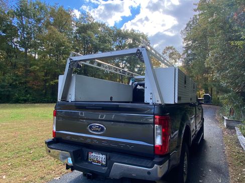 Used 2019 Ford F250 XLT w/ XLT Value Package image 6